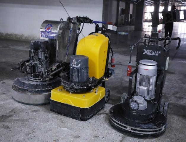 Proses Aplikasi Sistem Pengerasan Lantai Berbasis Air Joaboa Tech